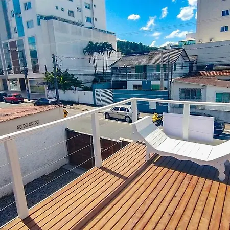 Marco Zero Containers 6 Apartment Balneario Camboriu Exterior photo